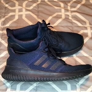 Men's Size 9 Adidas Cloadfoam Low Top Sneakers